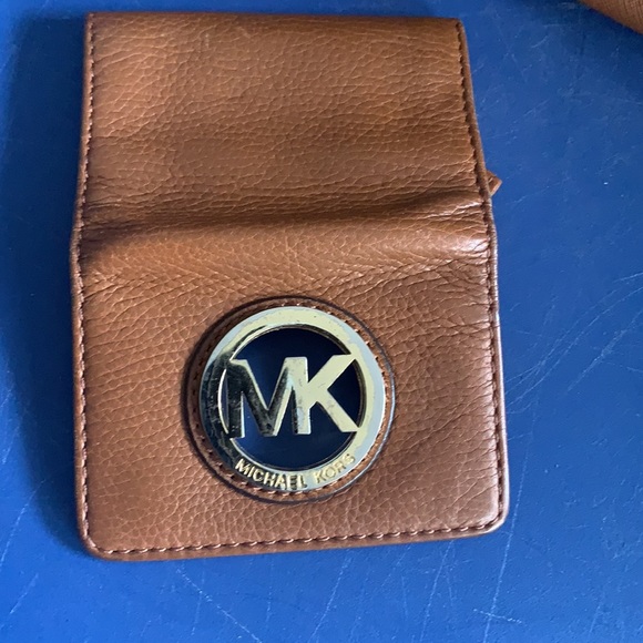 COPY - Michael Kors - Picture 4 of 12